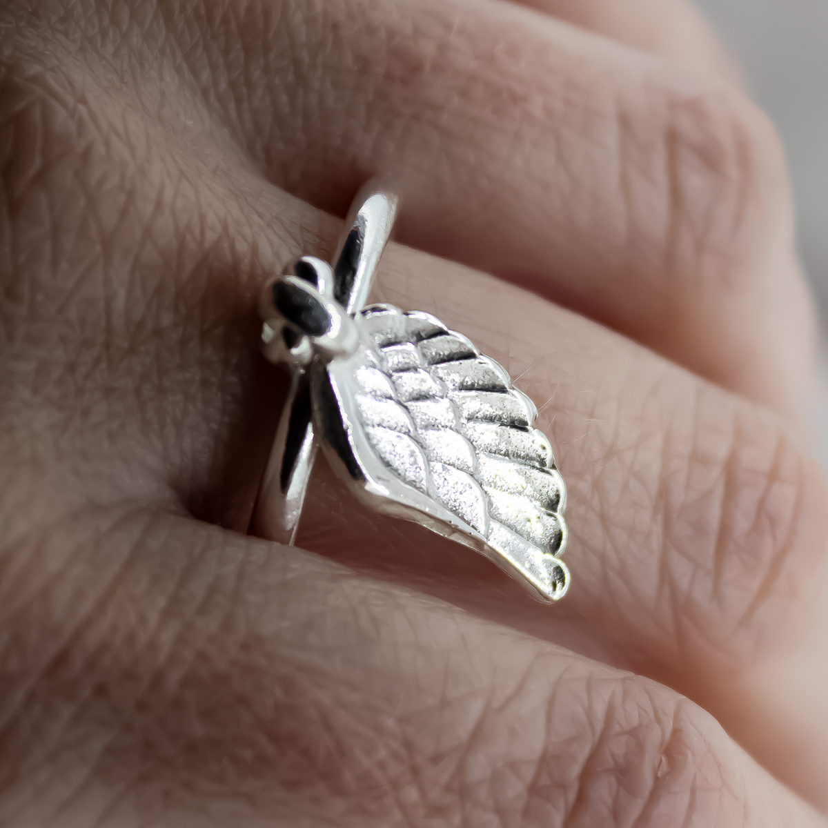 Angel Wing Dangle Ring