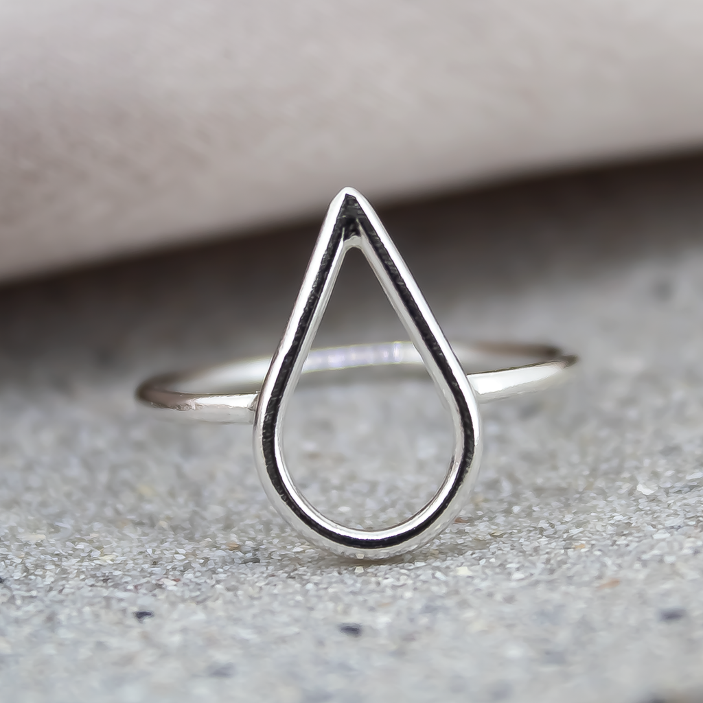 Tear Drop Ring