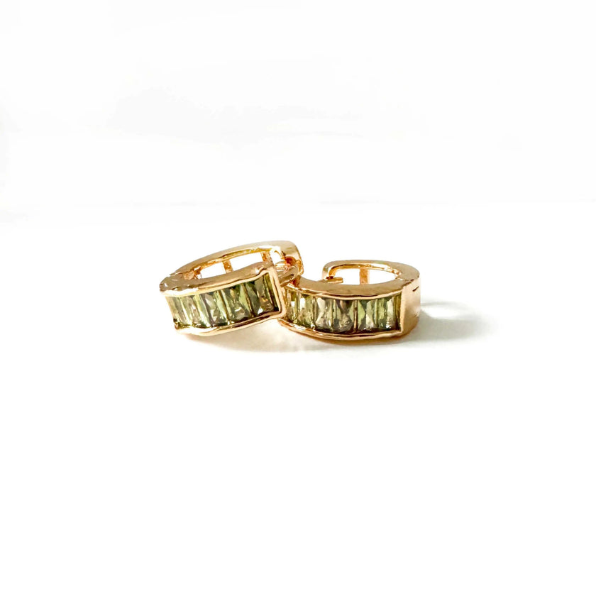 Emmie Green Juwelen Huggie Creolen