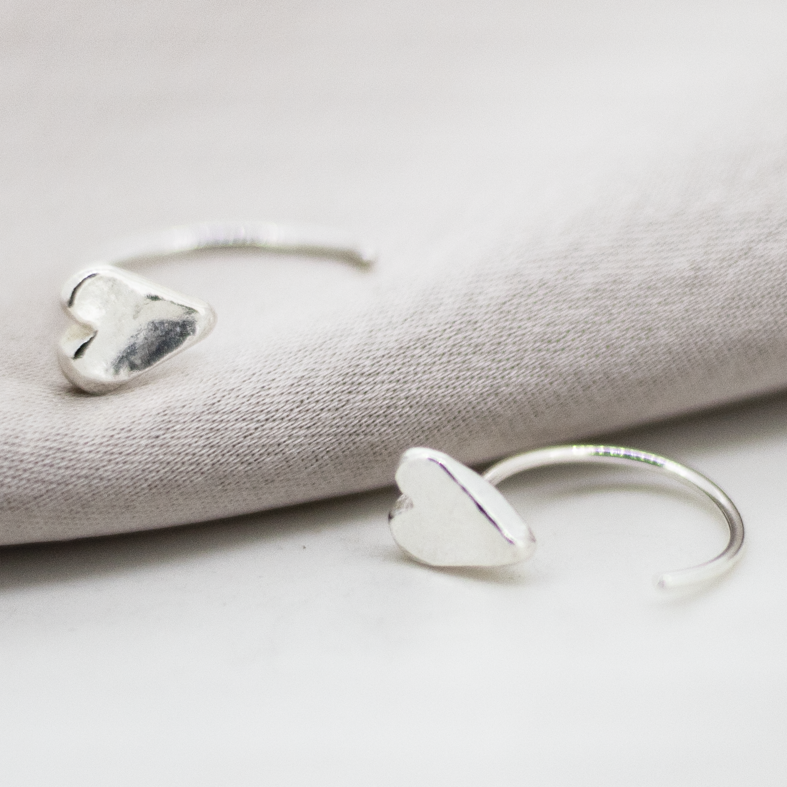 Midi Heart Hooks