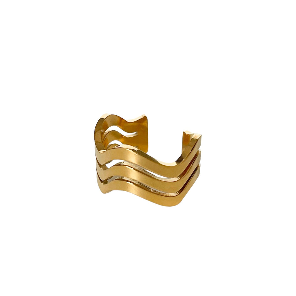 Anillo Ondulado Auris Luxe con Baño de Oro de 18k