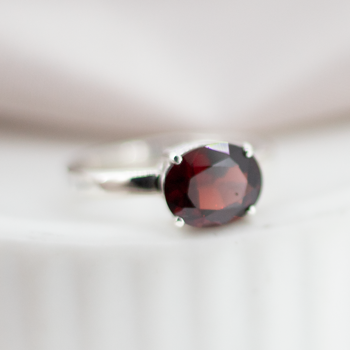 Anillo Tesoro de Granate