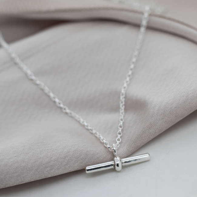T-bar-halsband