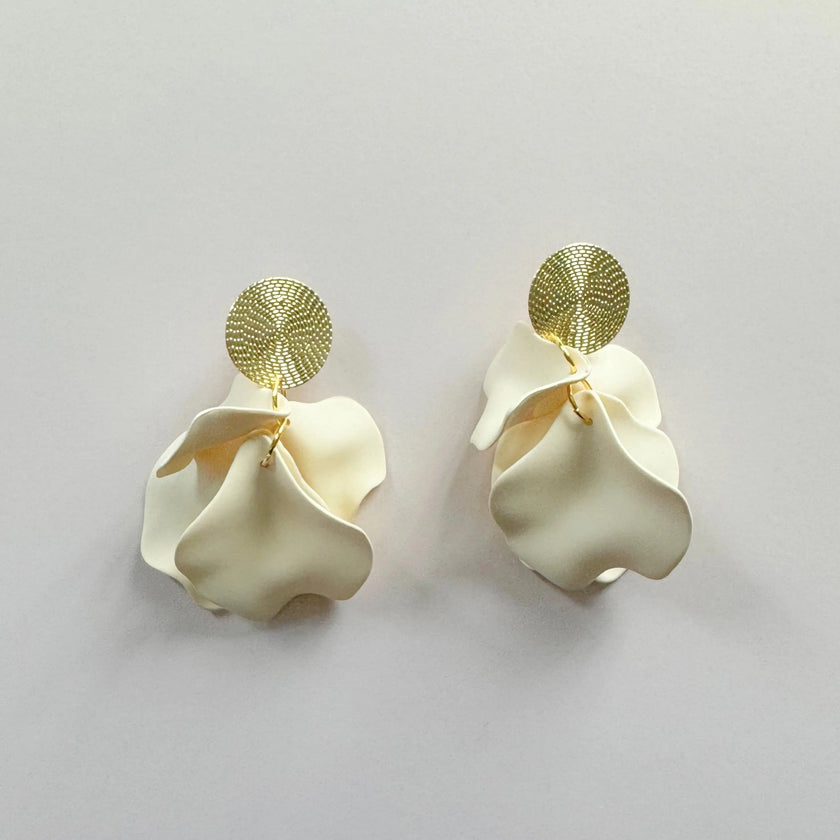 Nora Cream Petal Earrings