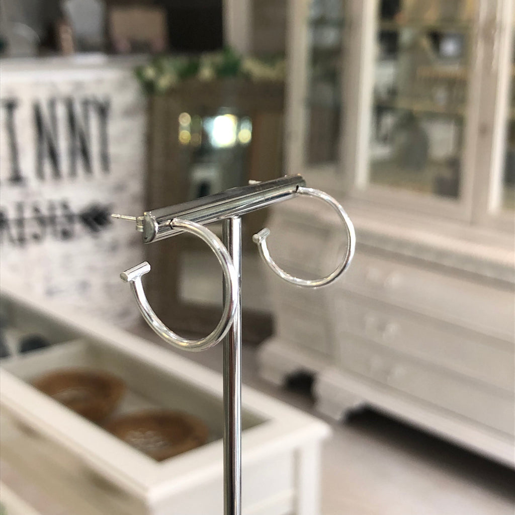 T-Bar Hoops