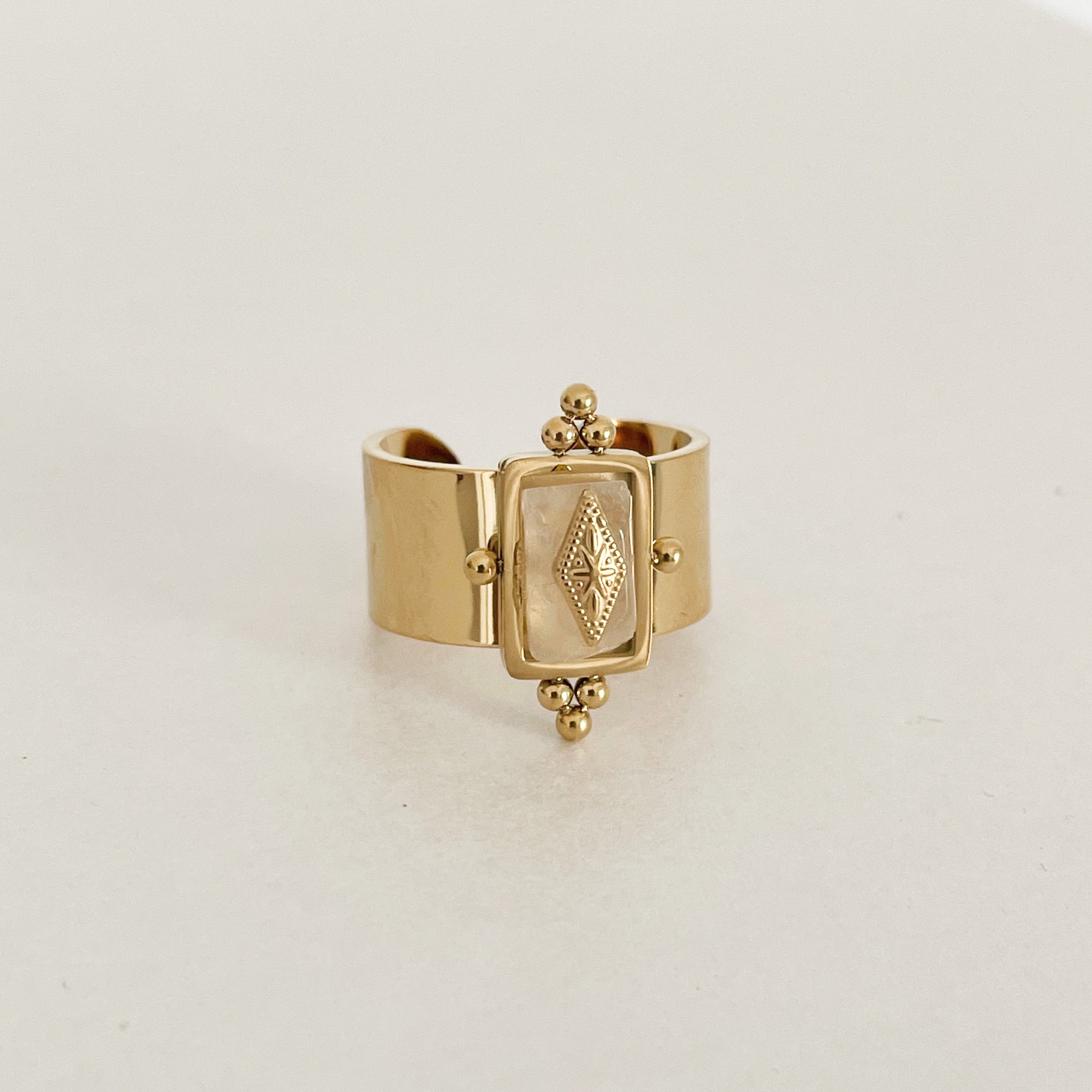 Luna Luxe 18k Gold Plated Wide Band Irregular Crystal Ring