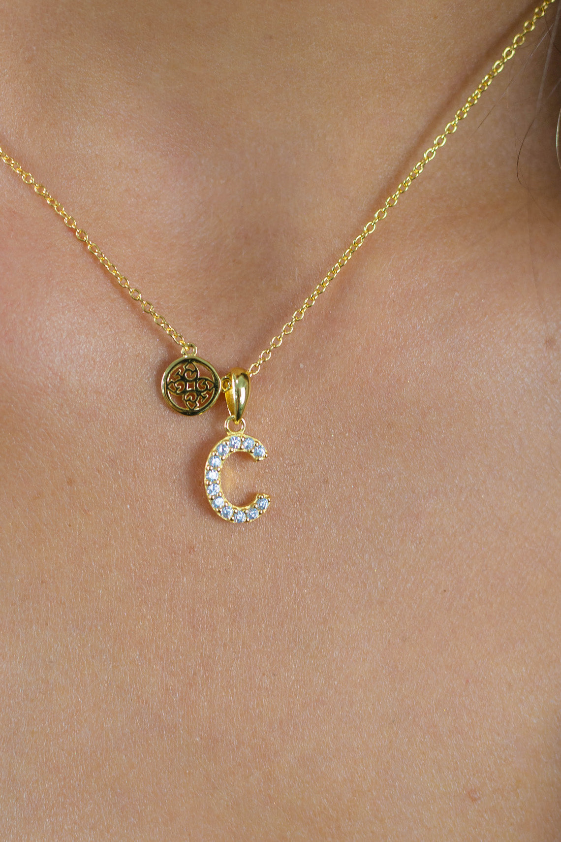 LUXURY LETTERS C INITIAL PENDANT GOLD