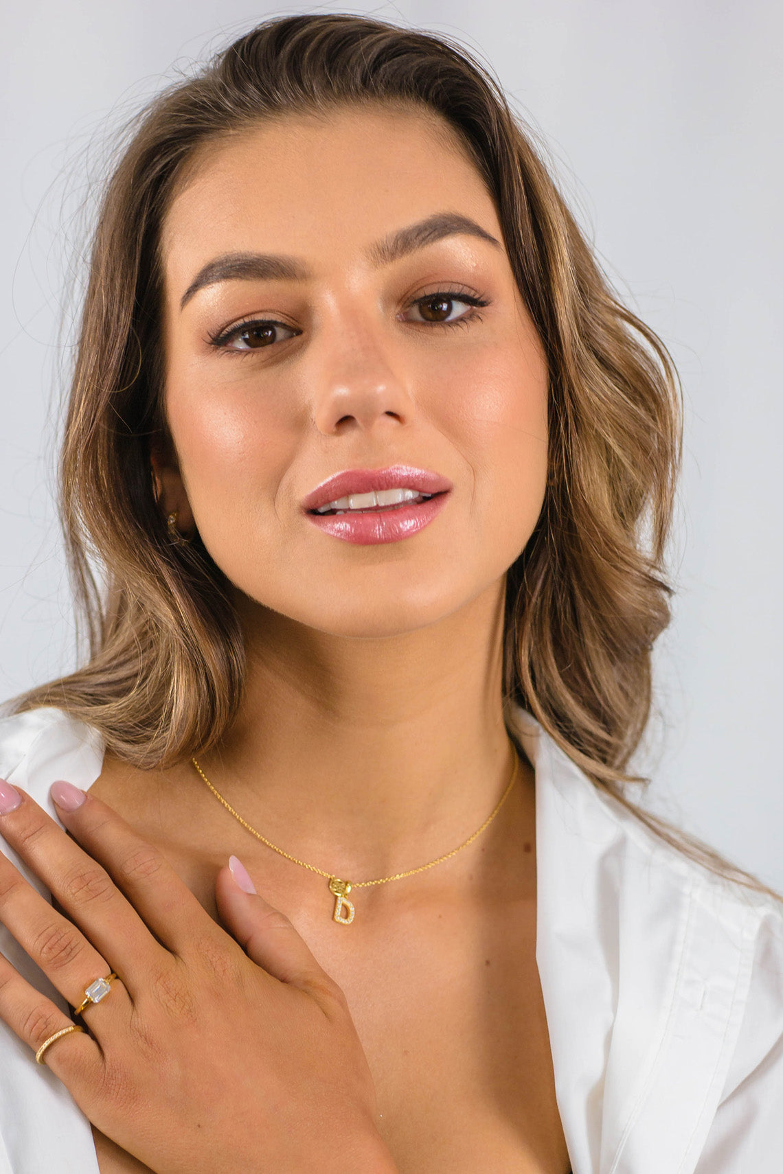 LUXURY LETTERS D INITIAL PENDANT GOLD