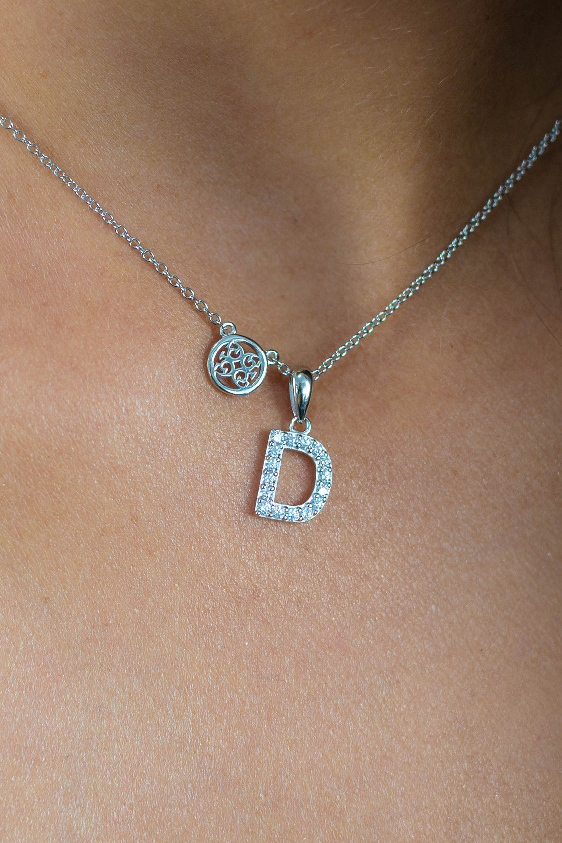 LUXURY LETTERS D INITIAL PENDANT SILVER