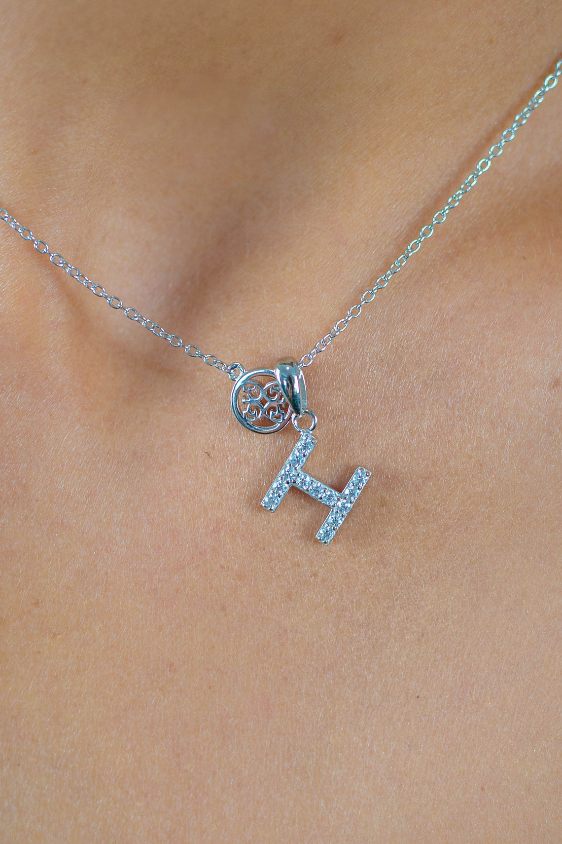 LUXURY LETTERS H INITIAL PENDANT SILVER
