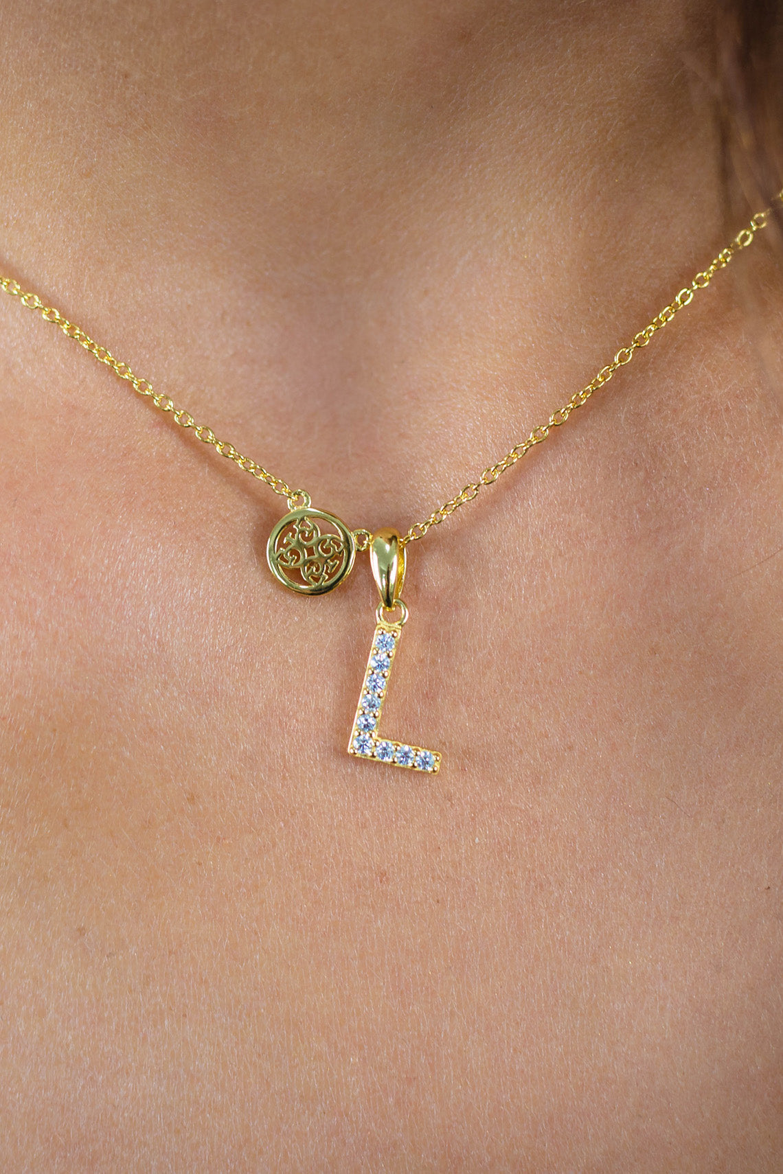 LUXURY LETTERS L INITIAL PENDANT GOLD