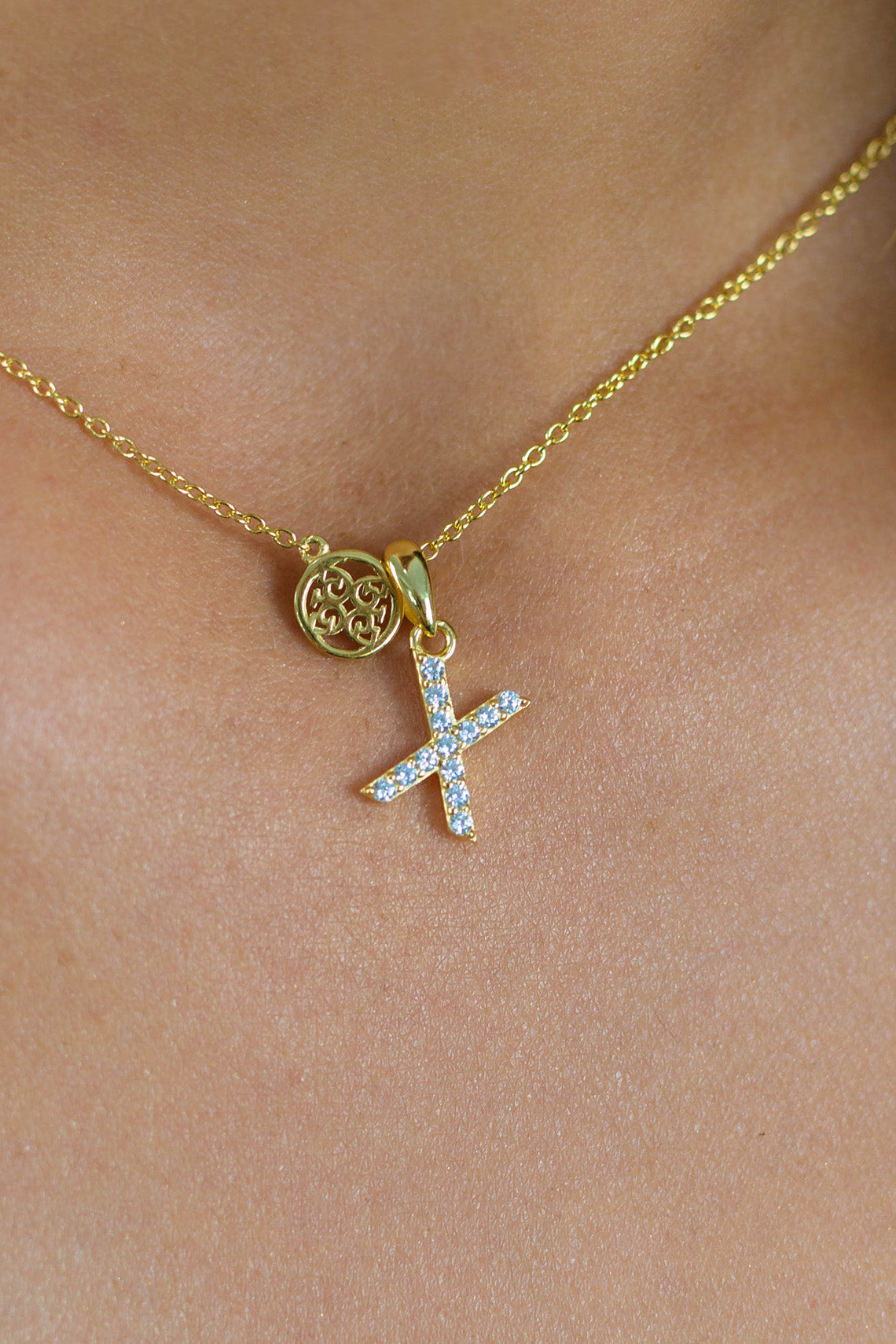 LUXURY LETTERS X INITIAL PENDANT GOLD