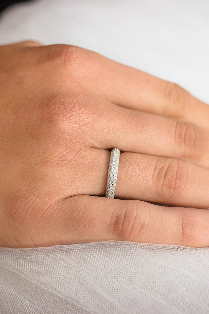 GODDESS PAVE RING SILVER