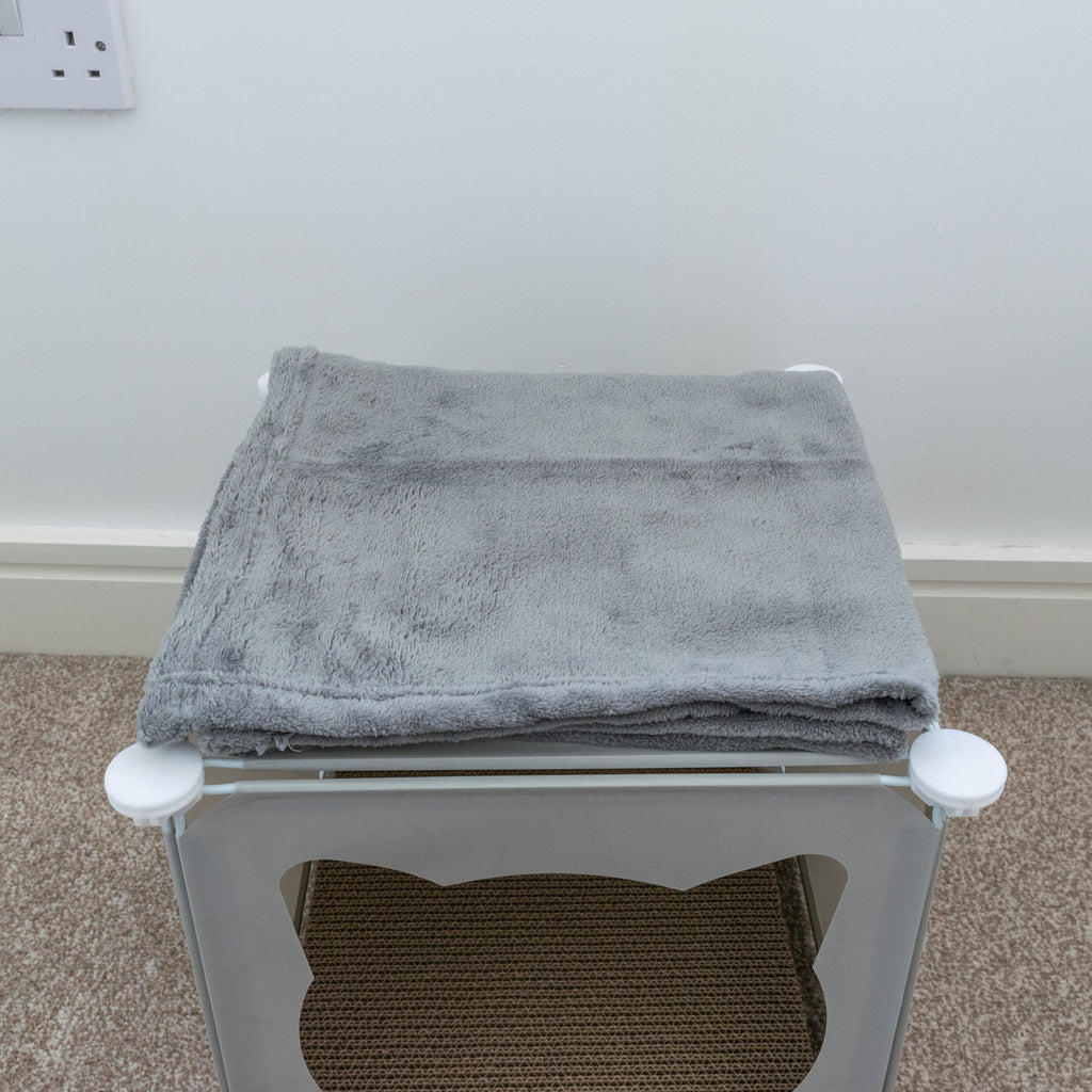 Kitty Cubby Cat Cube Play House MINI