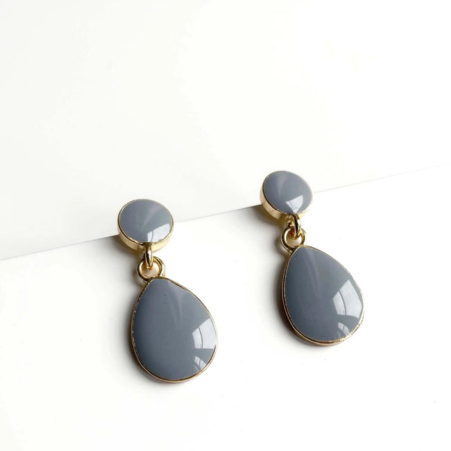 Terra Grey Emaille Tropfenohrringe