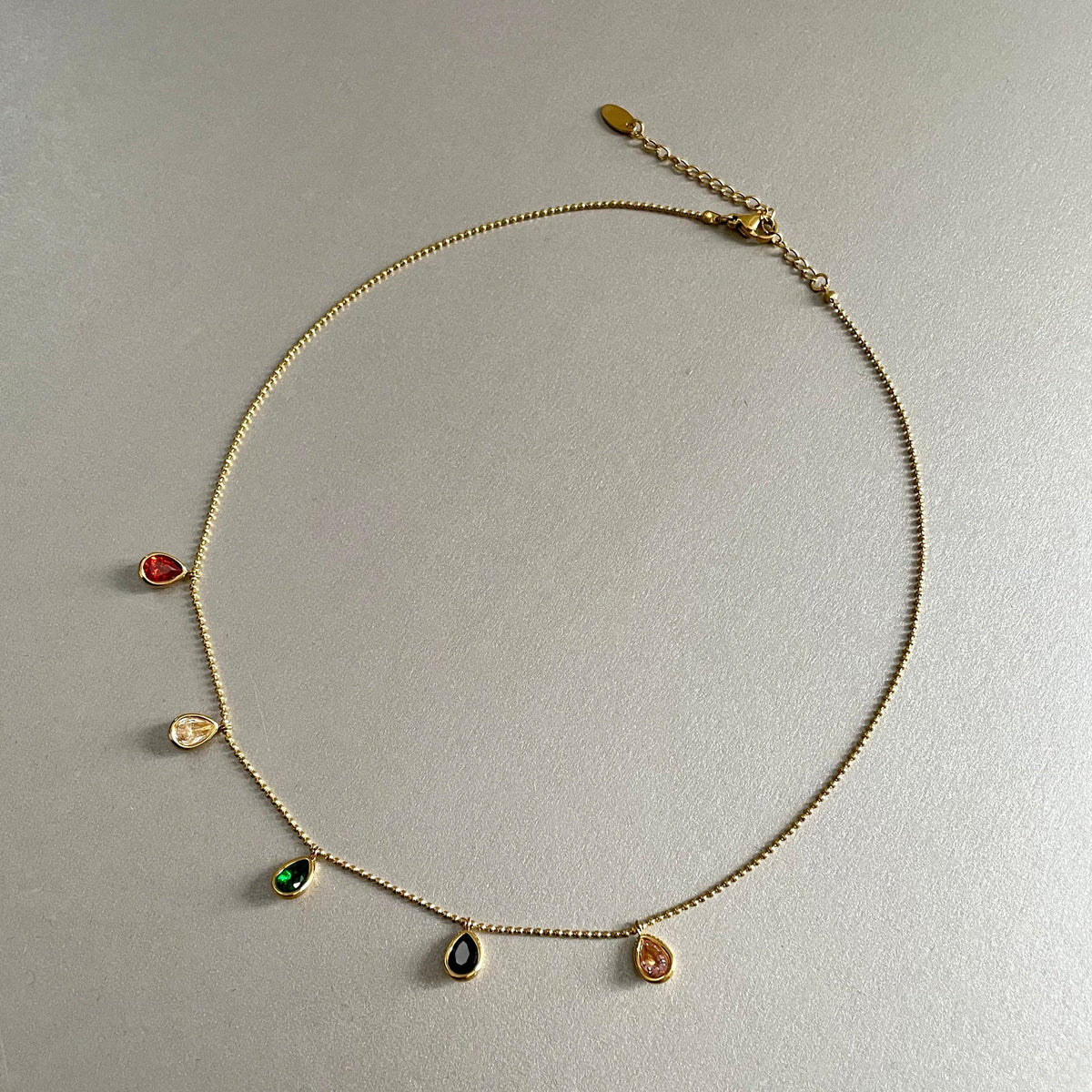 Emilia Luxe Collar Joya Bañado en Oro de 18k