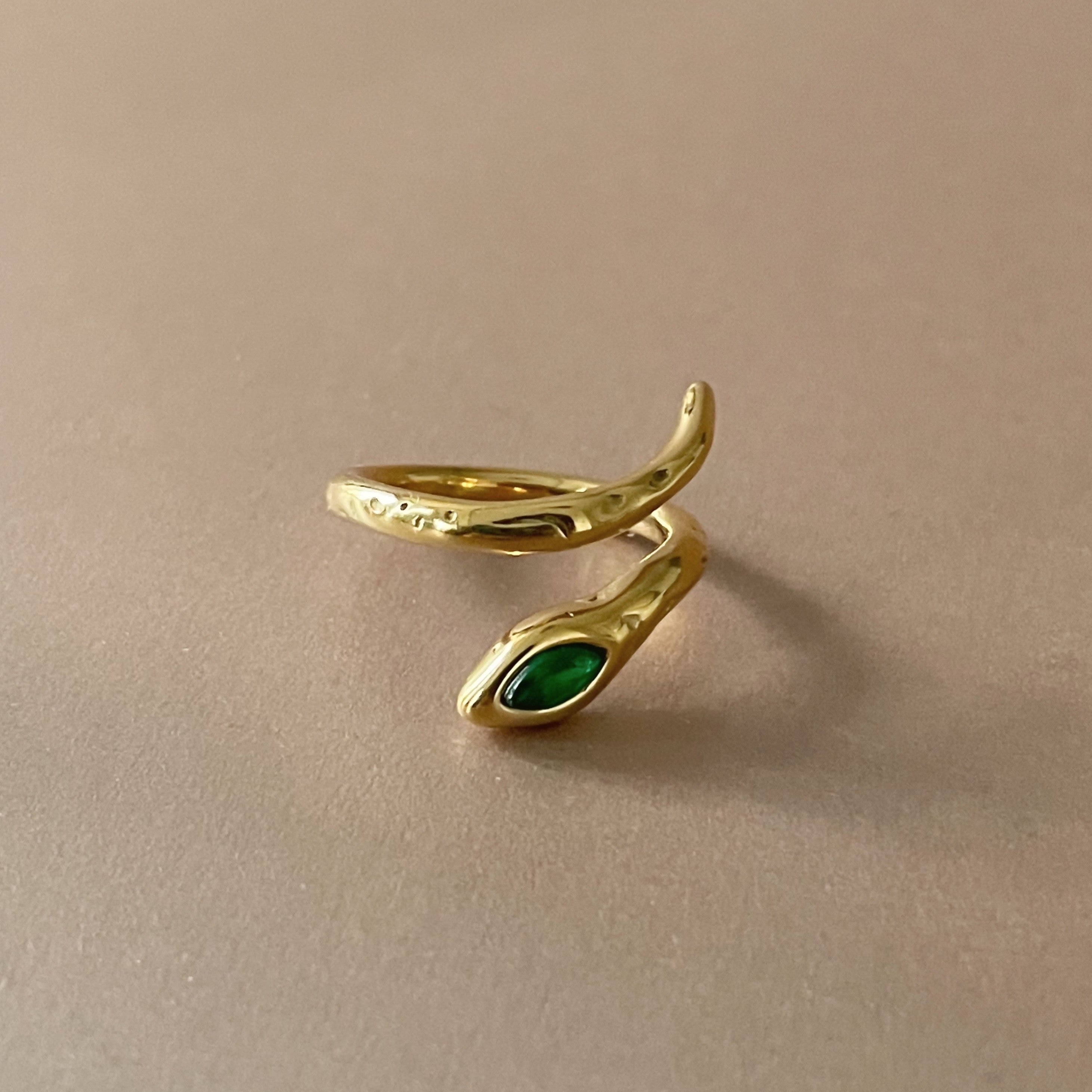 Anillo Deana Luxe Chapado en Oro de 18k