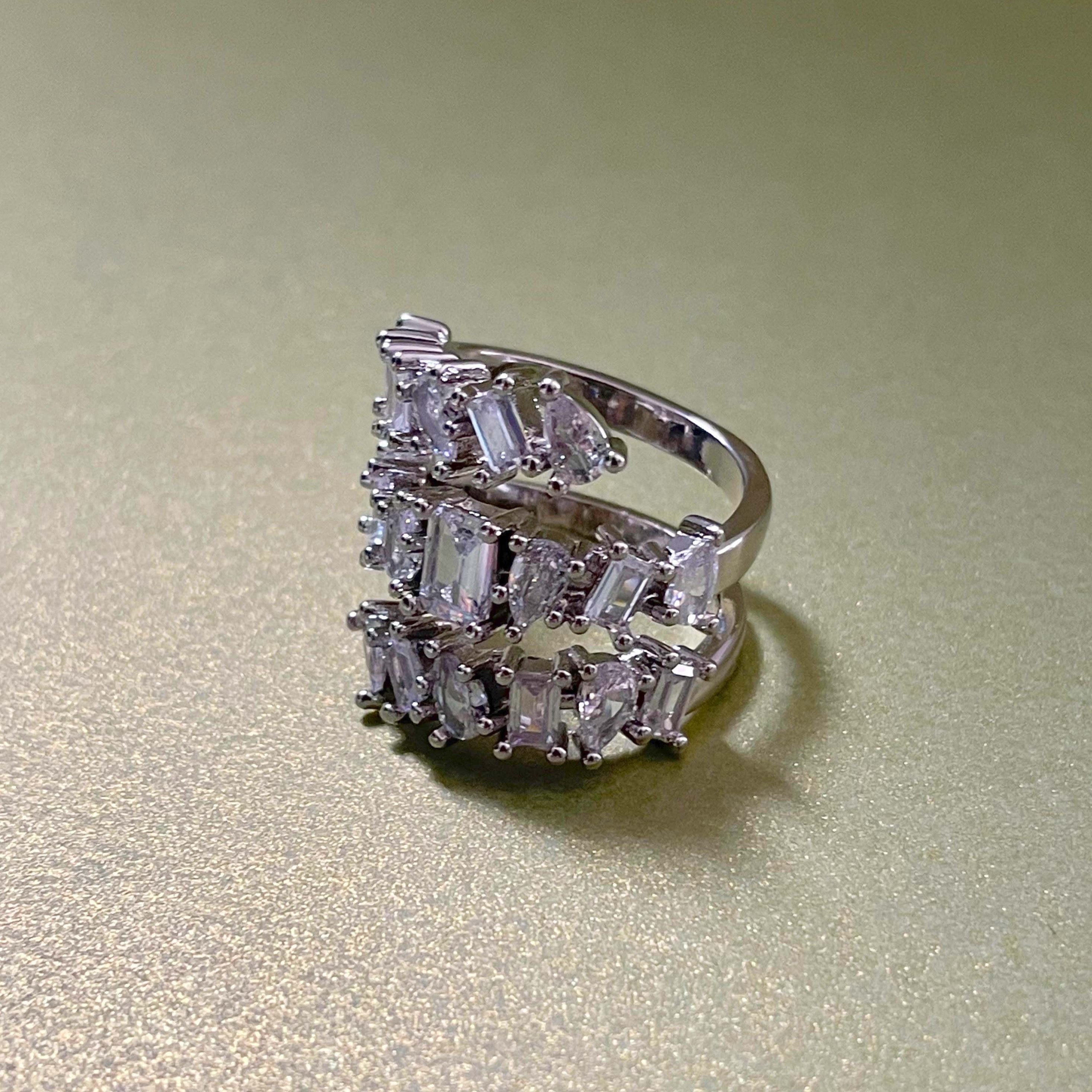 Mali Statement Wraparound Irregular White Jewel Ring