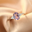 Anillo de amatista lavanda en plata de ley