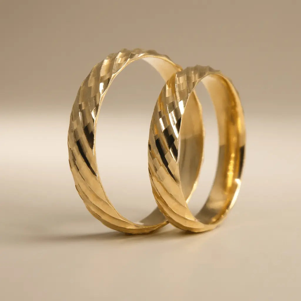 4mm Gold Wedding Band – Faceted Cross Cut – 9ct/14ct/18ct Gold