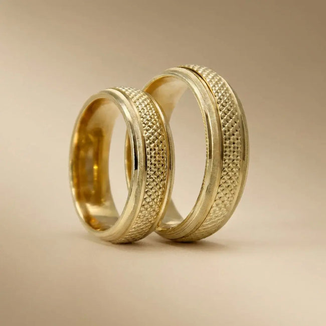 6mm Gold Wedding Band – Granular Texture Solis Craft – 9ct/14ct/18ct Gold