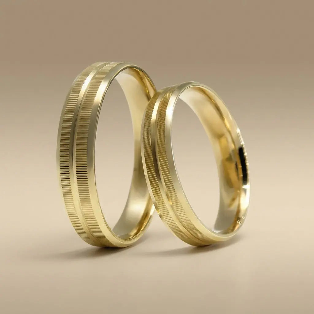 4mm Gold Wedding Band – Linear Texture Aurelia Line – 9ct/14ct/18ct Gold