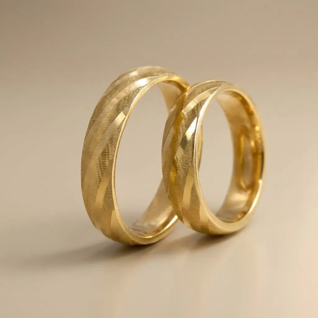 5mm Gold Wedding Band – Soft Facet – 9ct/14ct/18ct Gold