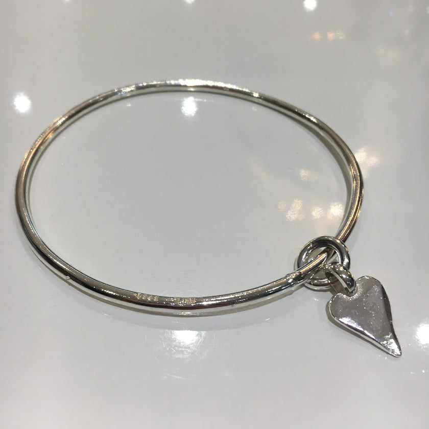 Heart Charm Bangle