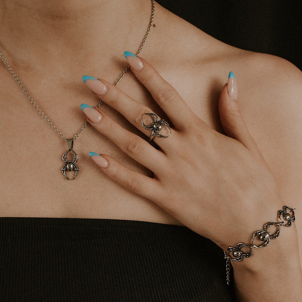 Orb Weaver Spider Ring