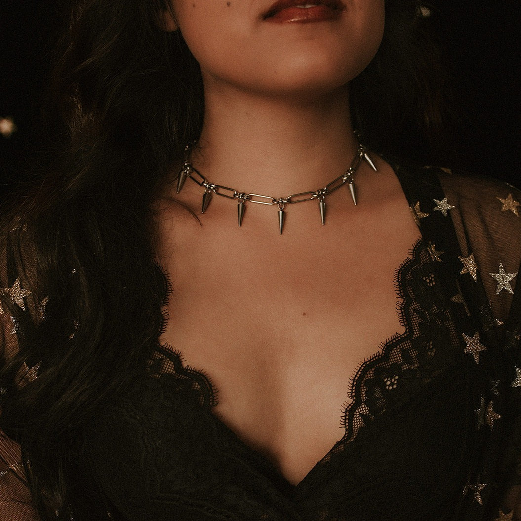 Temptress Spike Chain Choker