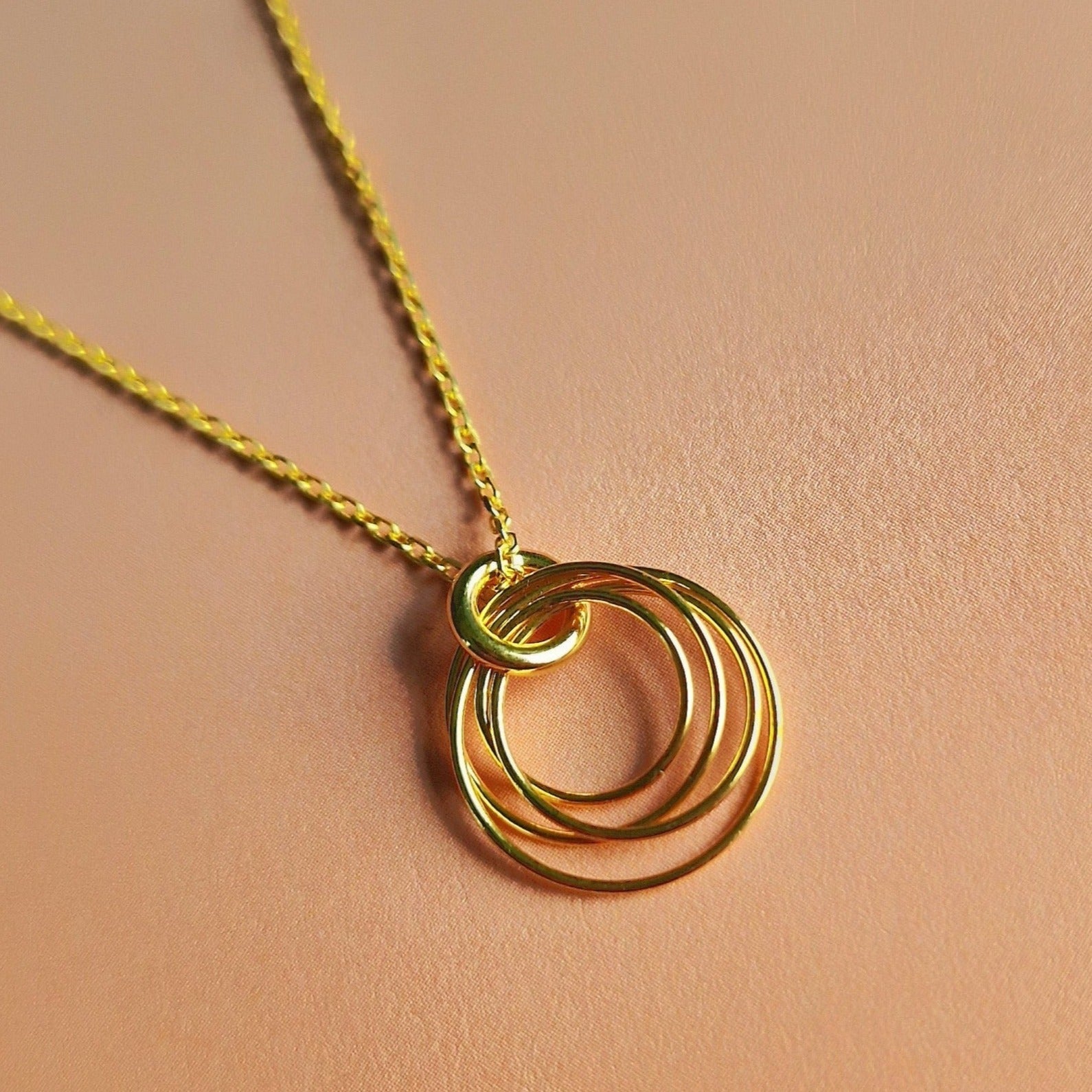 Hoop Cluster Rings Gold Chain Necklace
