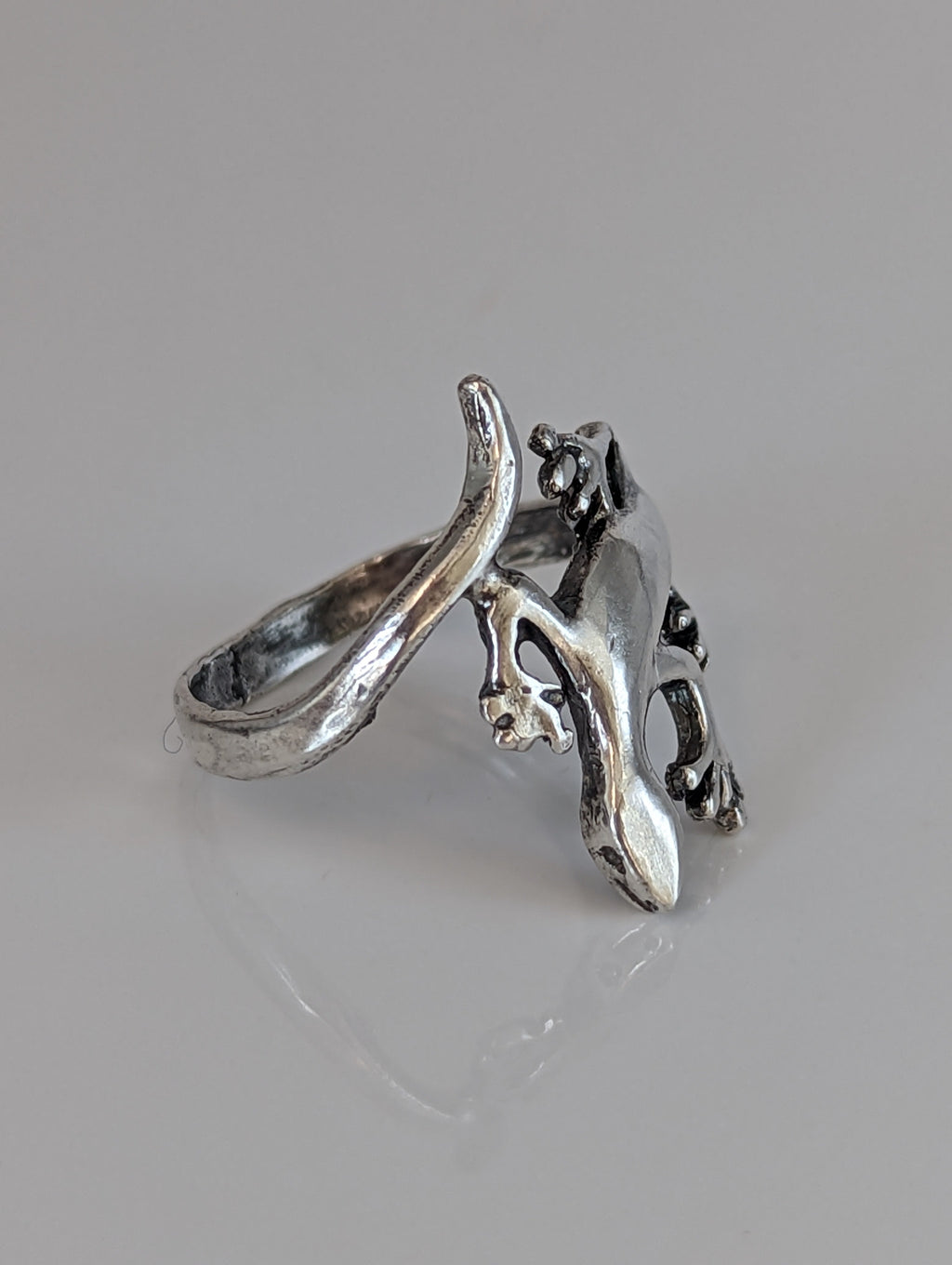 Silver Steed Lizard Ring
