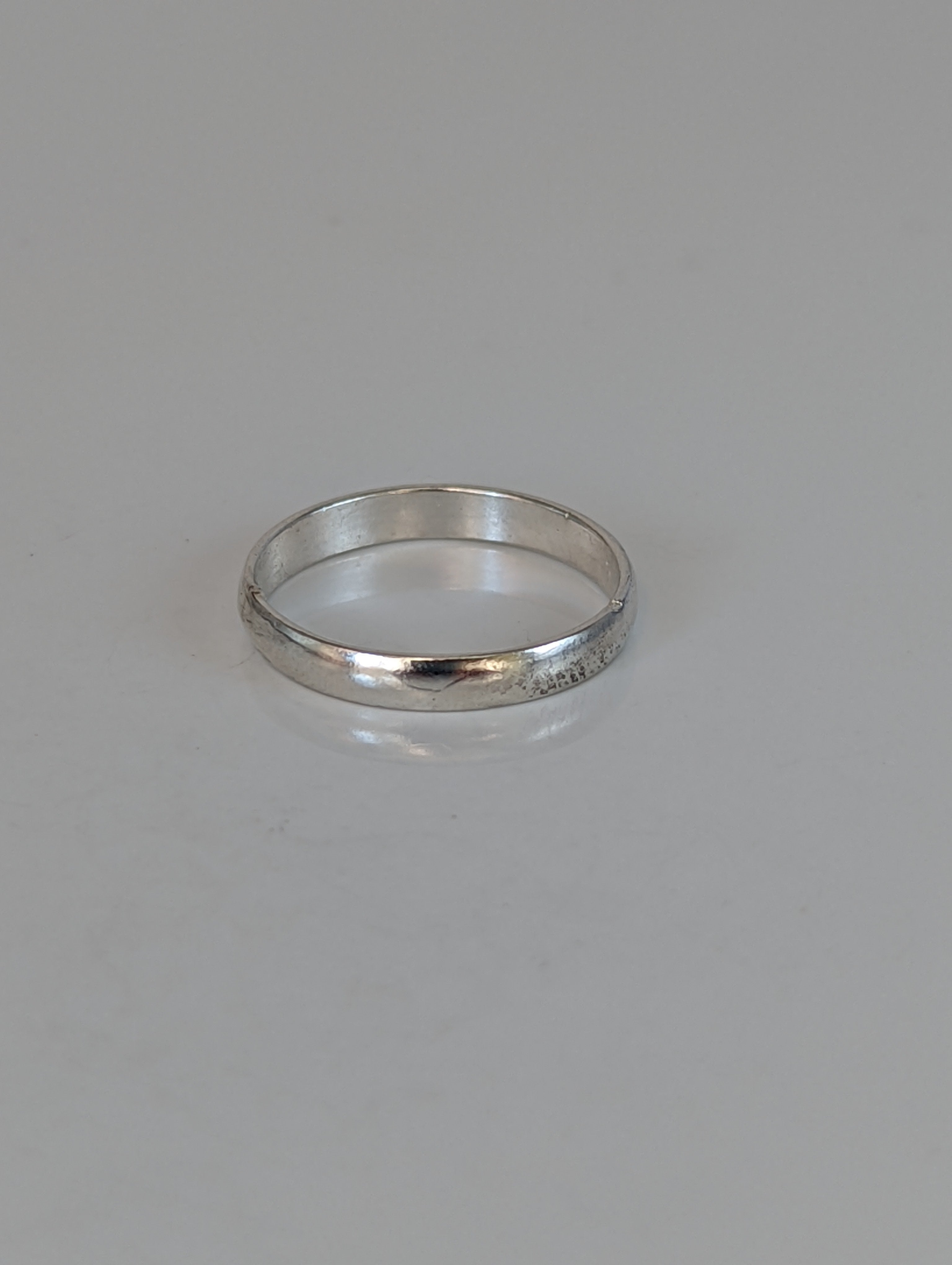 925 Silver Plain Band Ring – Unisex Equestrian-Inspired Minimalist Ring