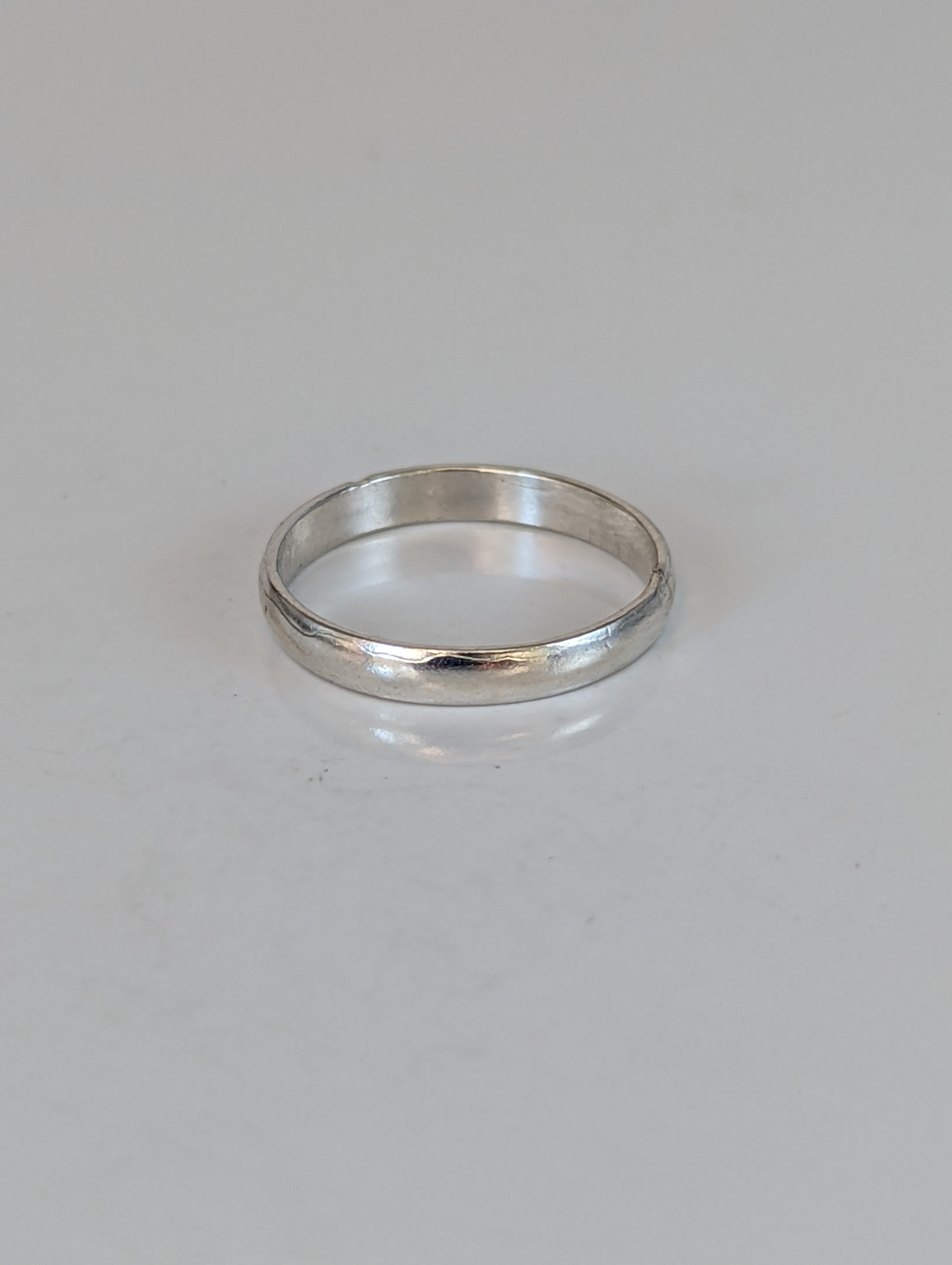 925 Silver Plain Band Ring – Unisex Equestrian-Inspired Minimalist Ring