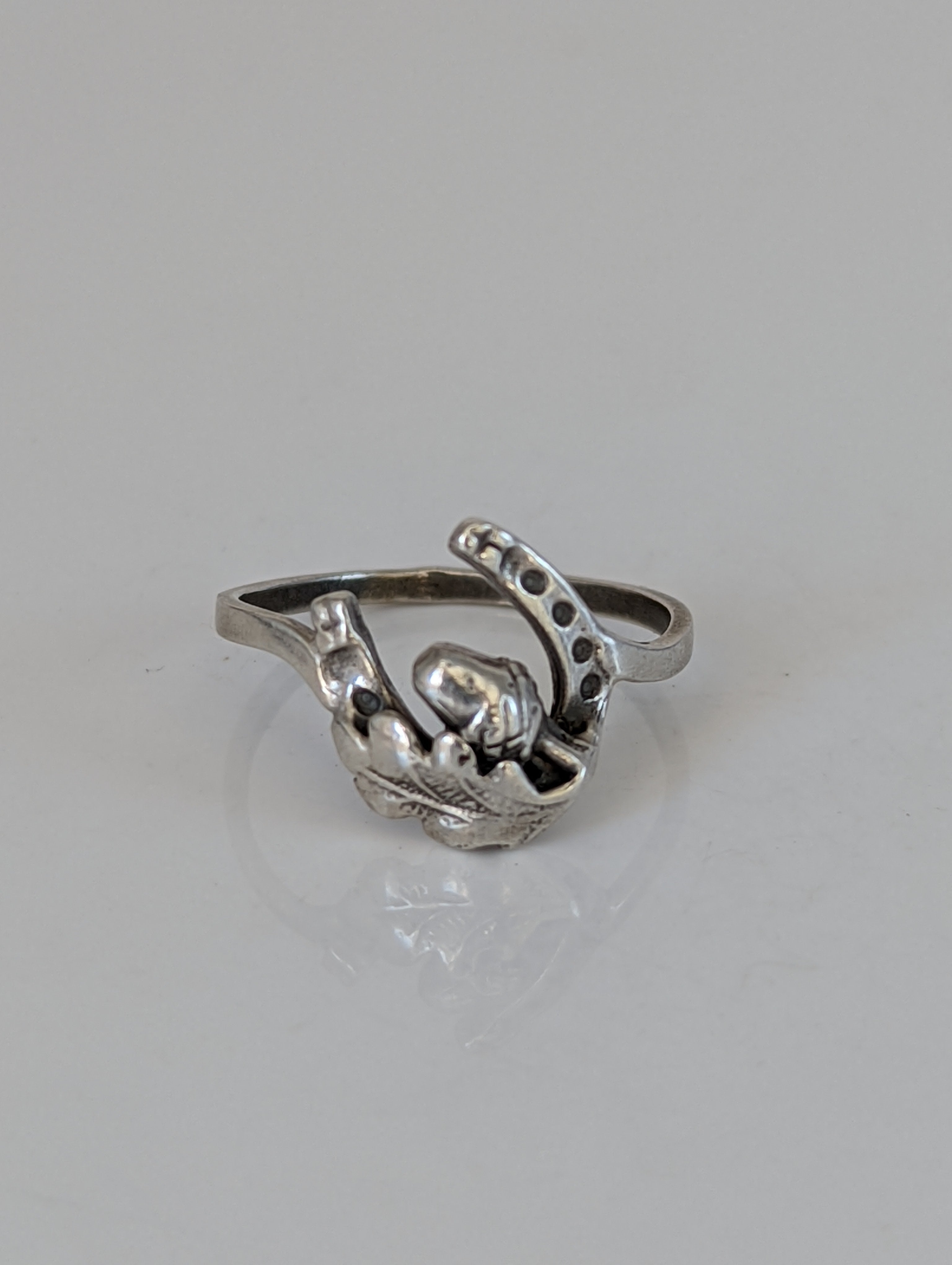 925 Silver Horseshoe, Acorn & Oak Leaf Ring – Symbolic Nature Gift