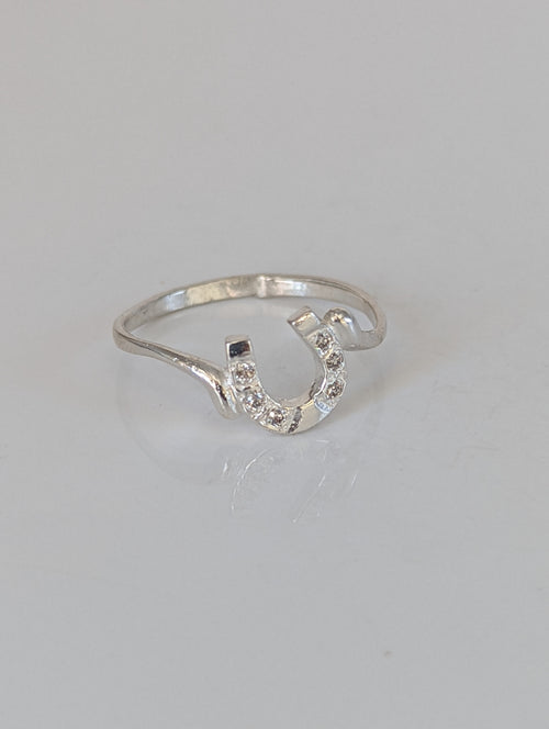 925 Silver Horseshoe Ring with Zirconia – Lucky Equestrian Gift
