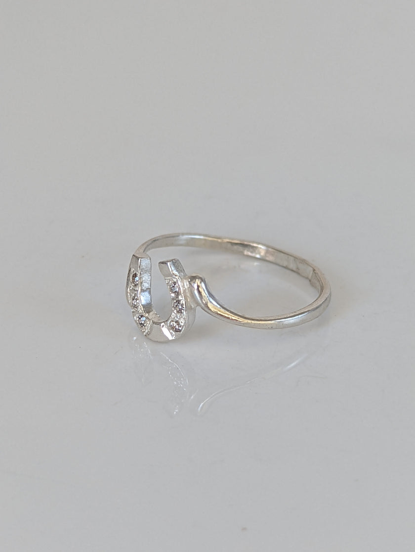 925 Silver Horseshoe Ring with Zirconia – Lucky Equestrian Gift