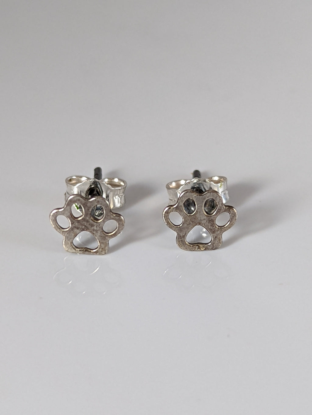 Silver Steed Silver Dog Paws 1 Stud Earrings