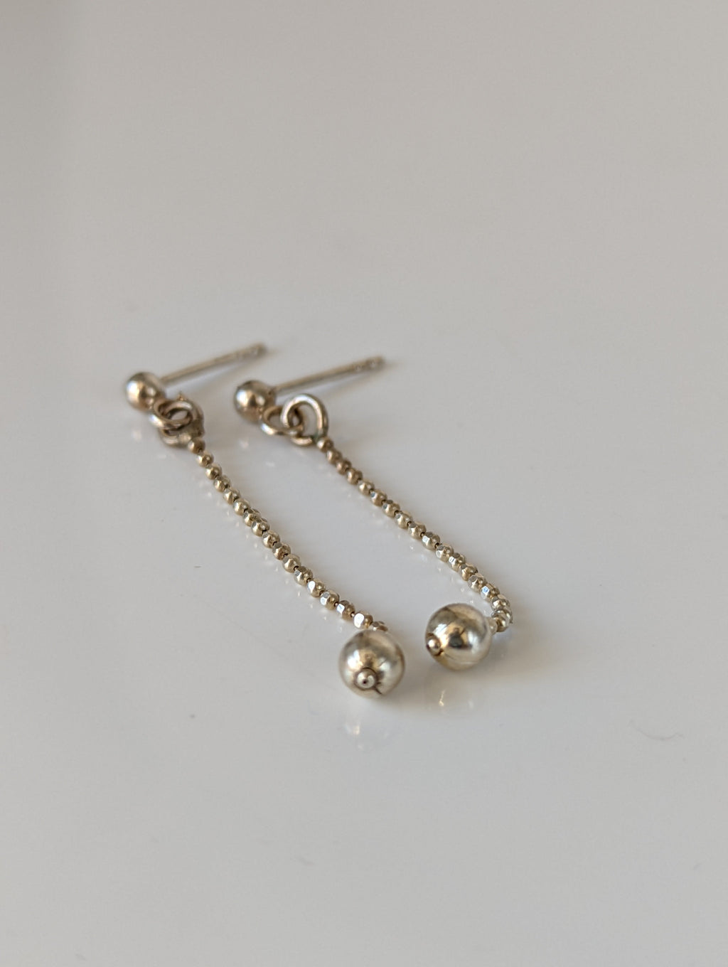 Silver Steed Long Delivate Silver Ball Stud Earrings