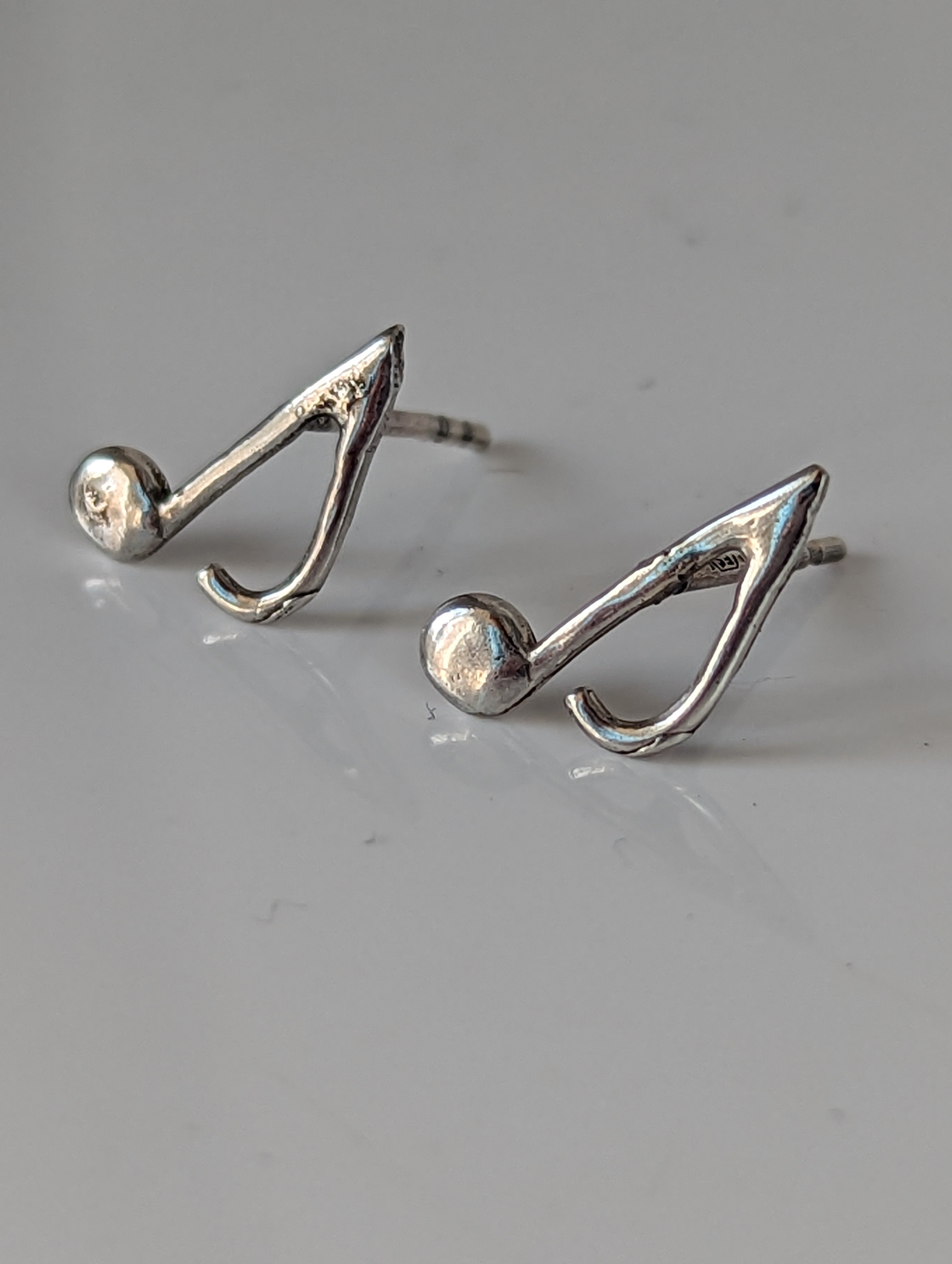 Silver Steed Notes Stud Earrings