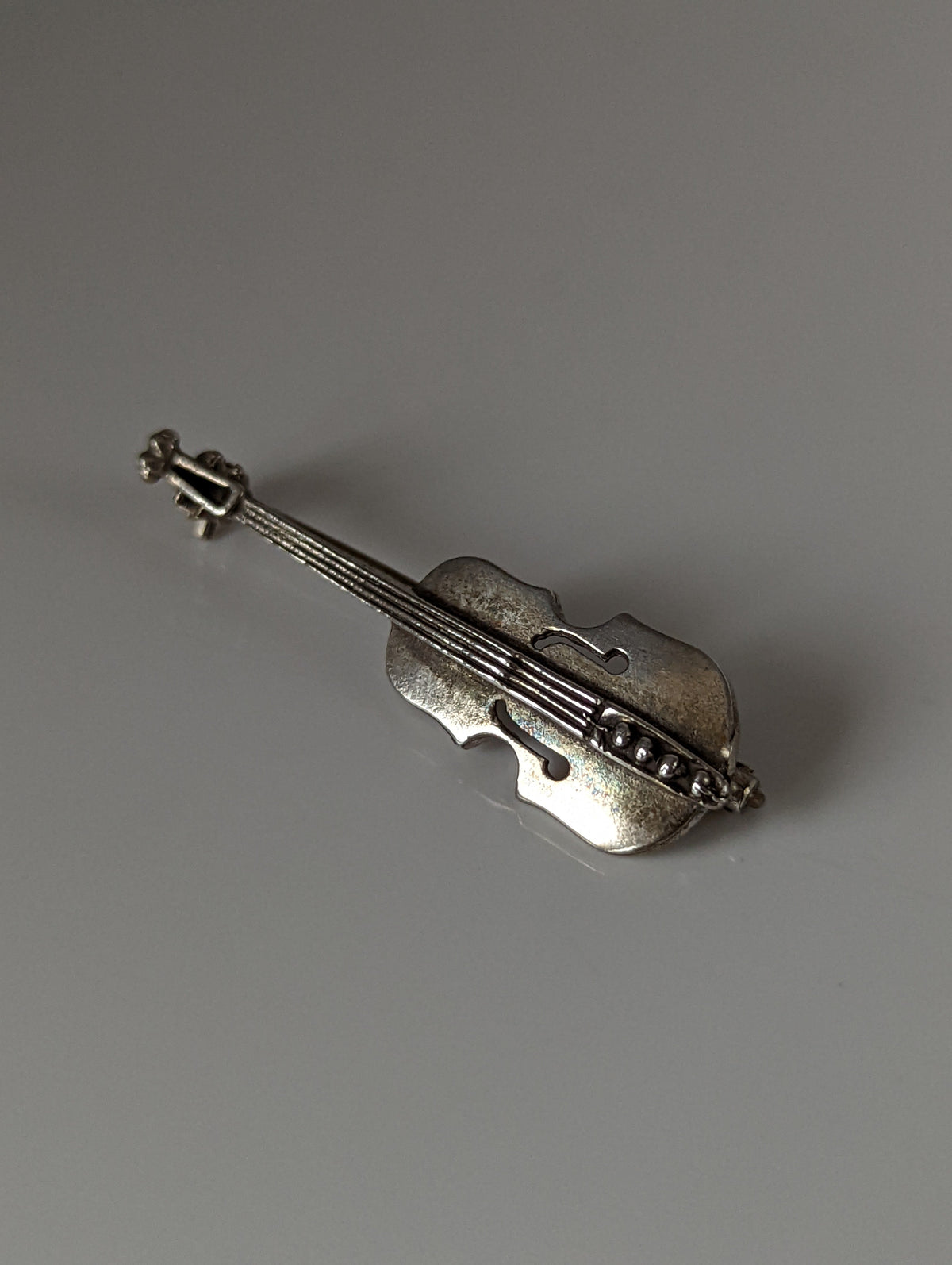 Silver Steed Cello Silver Brooch