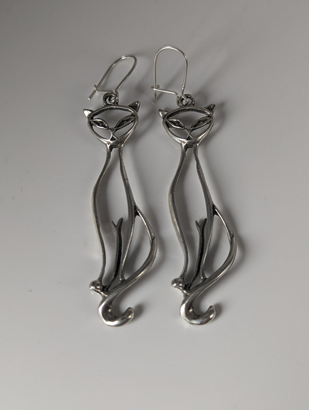Silver Steed Feline Silver Dropped Earrings