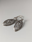 Pendientes Colgantes Escudo de Corcel Plateado
