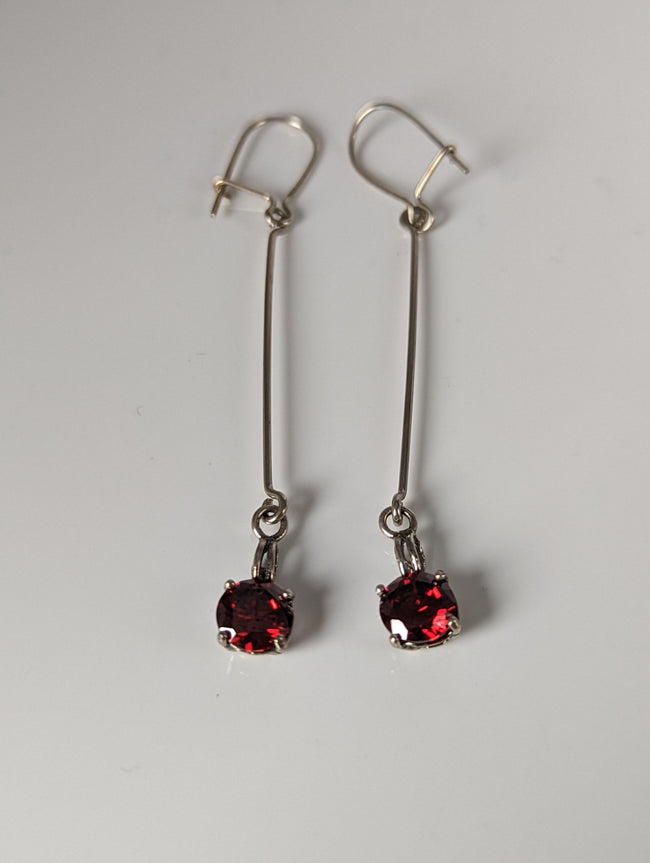 Pendientes Colgantes Caballo Plateado Cristal Rojo