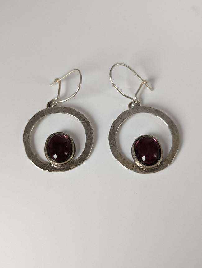 Pendientes de aro de cristal morado Silver Steed
