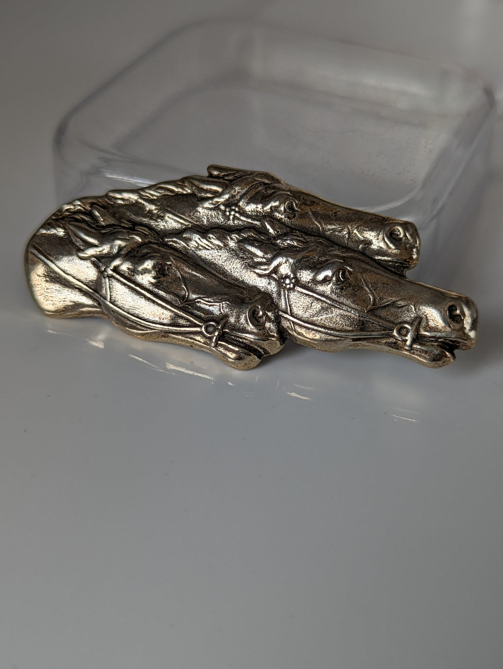 Silver Steed Three Head Racing Thoroughbreds Brooch / Stock Tie Pin