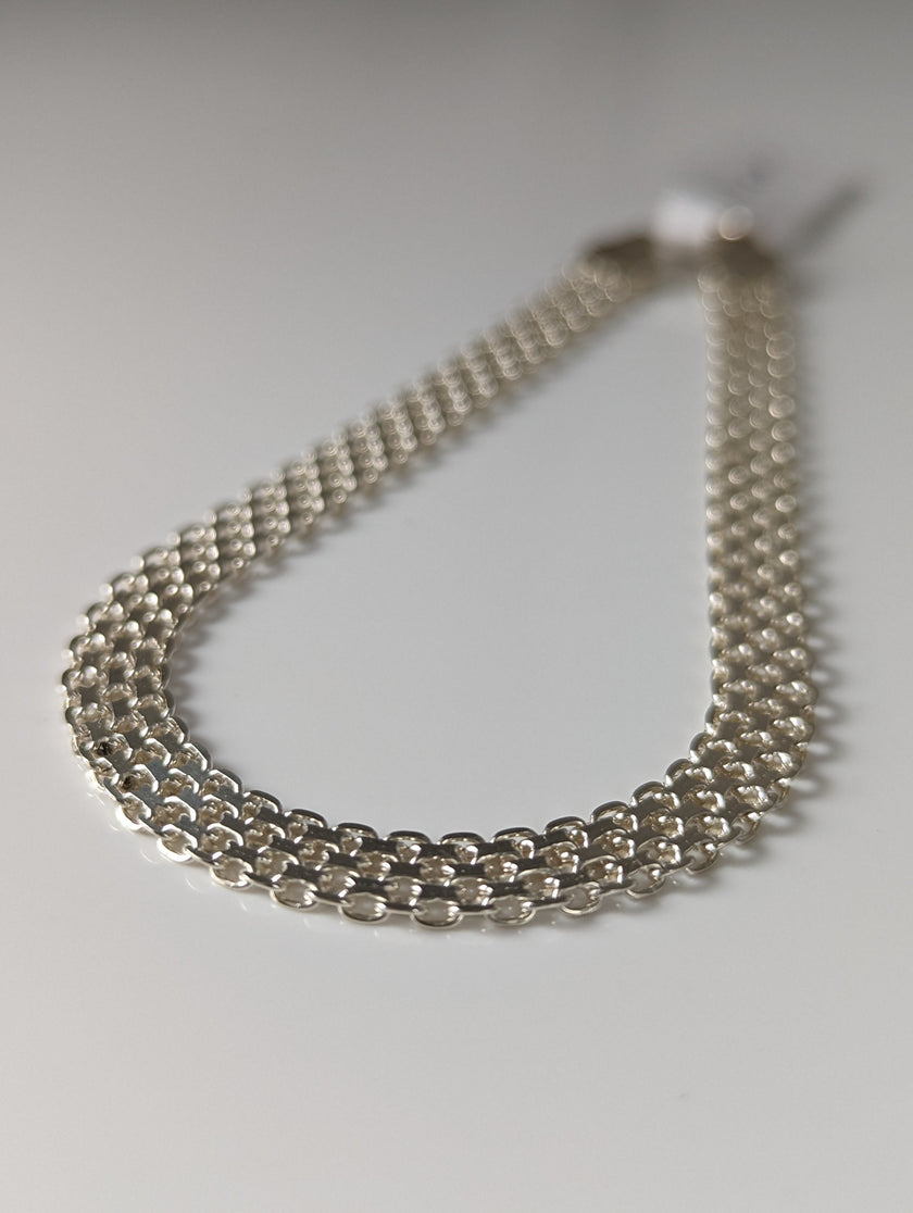 Silver Steed Curtain Silver Bracelet