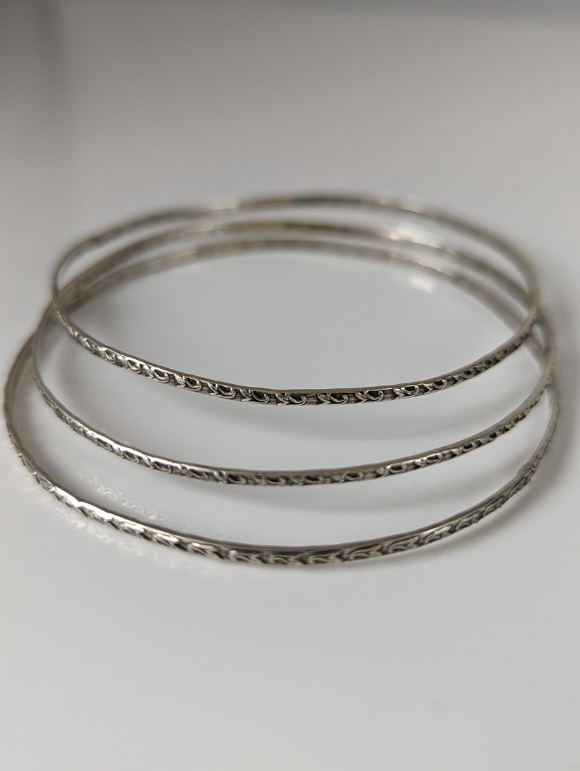 Silver Steed Slim Vine Silver Bangle