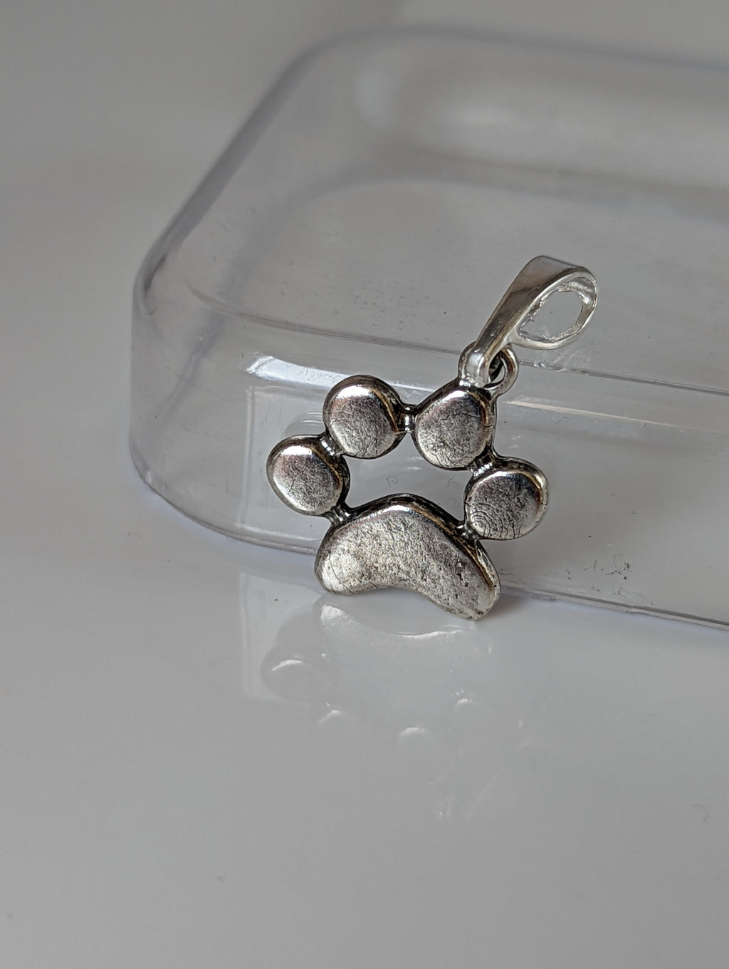 Silver Steed Paw Print Silver Pendant