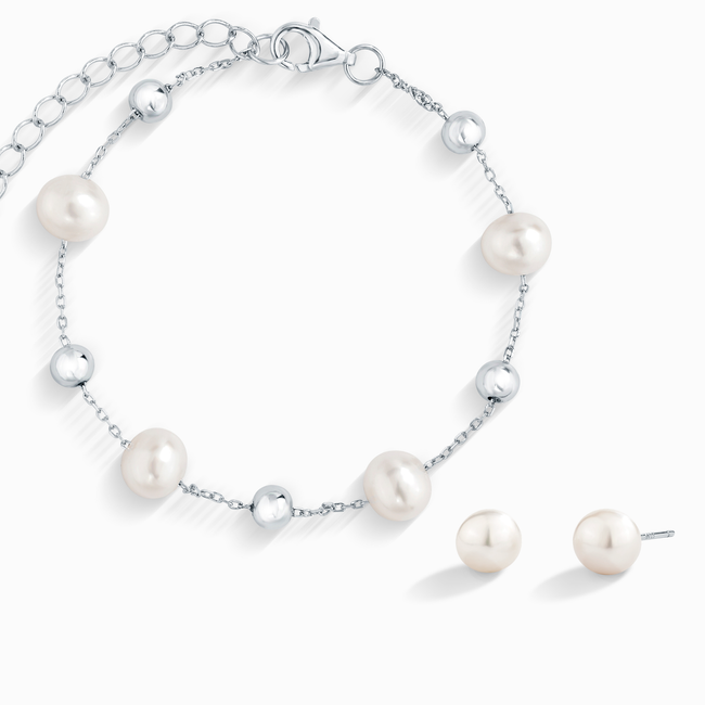 Pearl Everyday Jewellery Set in Sterling Silver